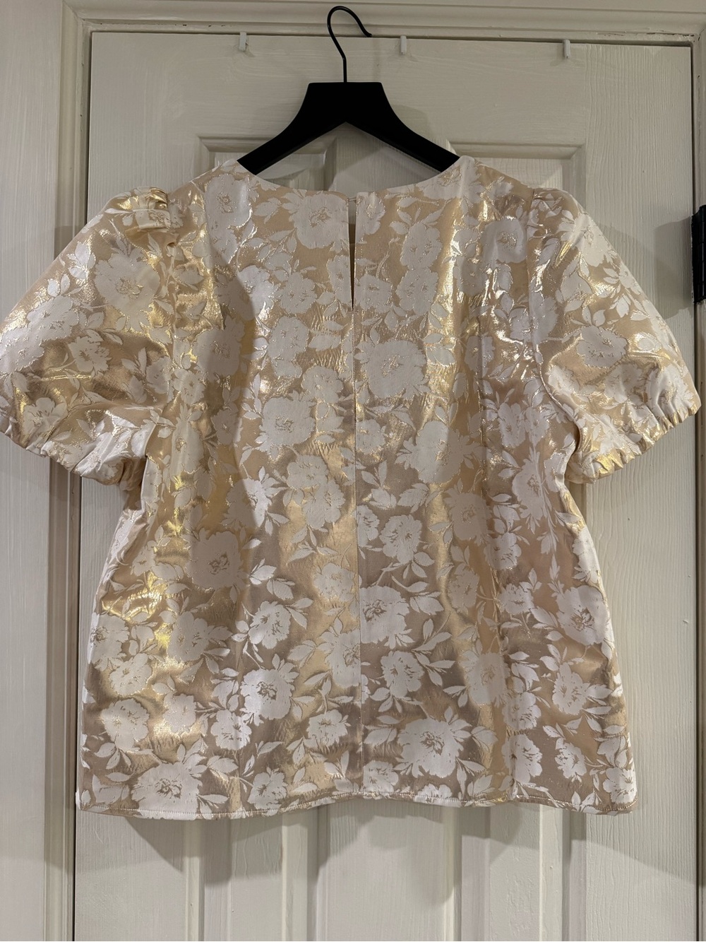 J. Crew Metallic Floral Puff-Sleeve Brocade Top in Gold and Cream - Picture 2 of 4